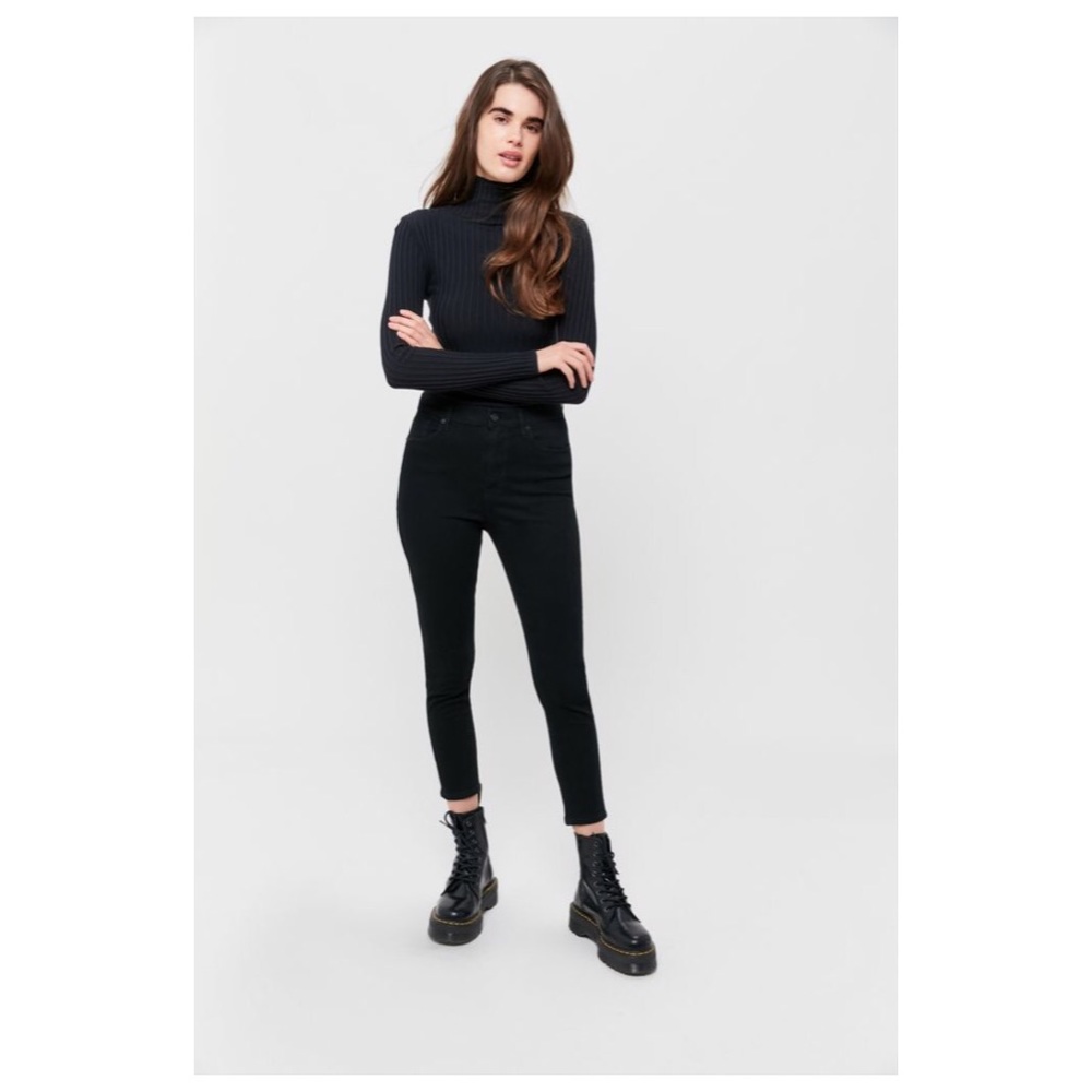 BDG High Rise Twig Ankle Jeans